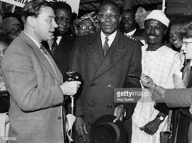 Dr. Nnamdi Azikiwe seen giving a speech alongside some other Nigerian Nationlist